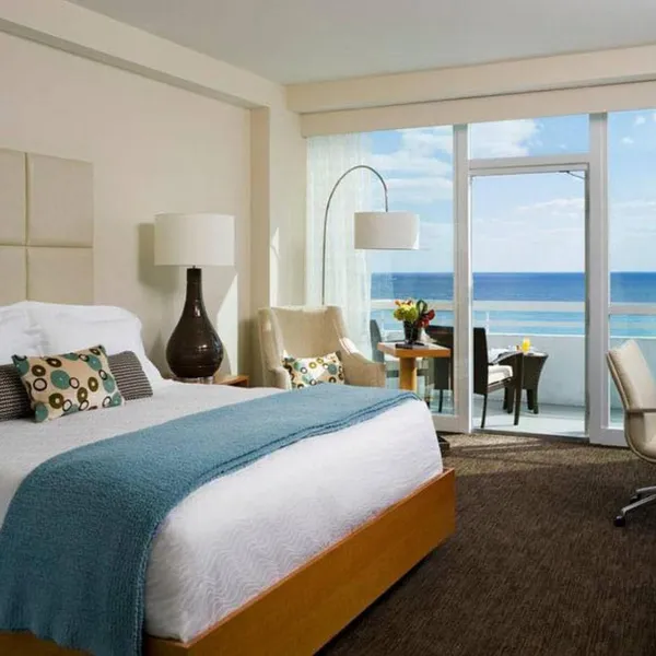 Fontainebleau Miami Beach